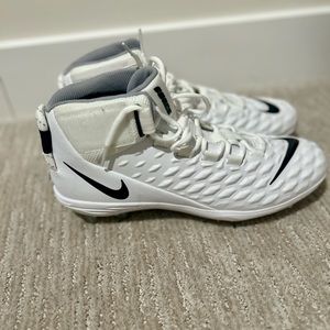 Nike Force Savage Pro 2 Football Shoe Cleats White Black Mens Size 13